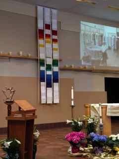 Rainbow Easter Celebrate!
Our Lady of Lourdes
Northridge, CA
2016